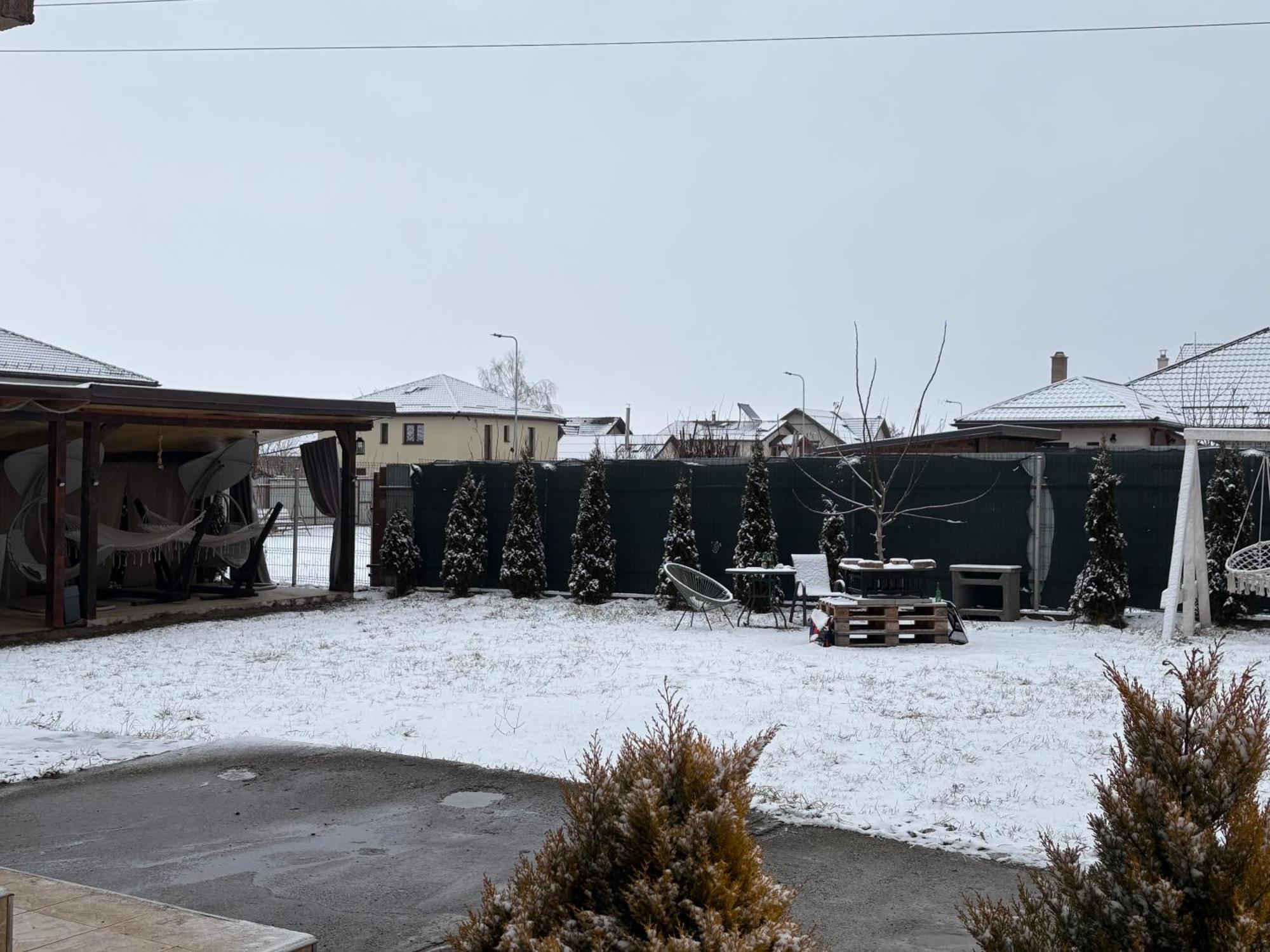 Vila Mik Guesthouse Săcele Eksteriør billede